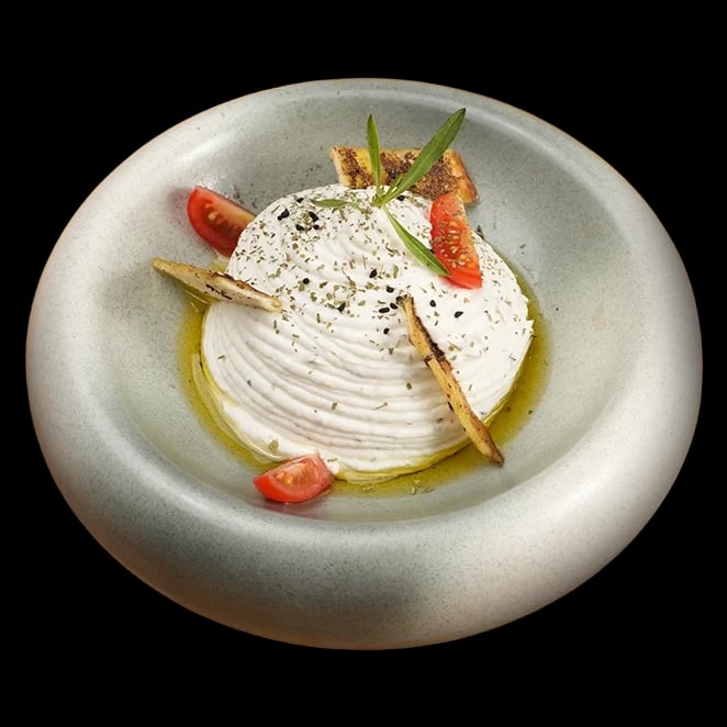Labneh Baladieh Plate